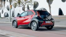 Toyota Aygo X: 1e rij-indruk 2022 3/4 achter rijdend
