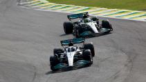 GP van Brazilië 2022 George Russell rijdend voor Lewis Hamilton