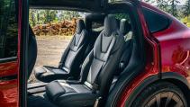 Tesla Model X interieur achterbank