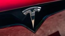 Tesla Model X badge