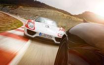 mclaren-p1-vs-porsche-918-spyder