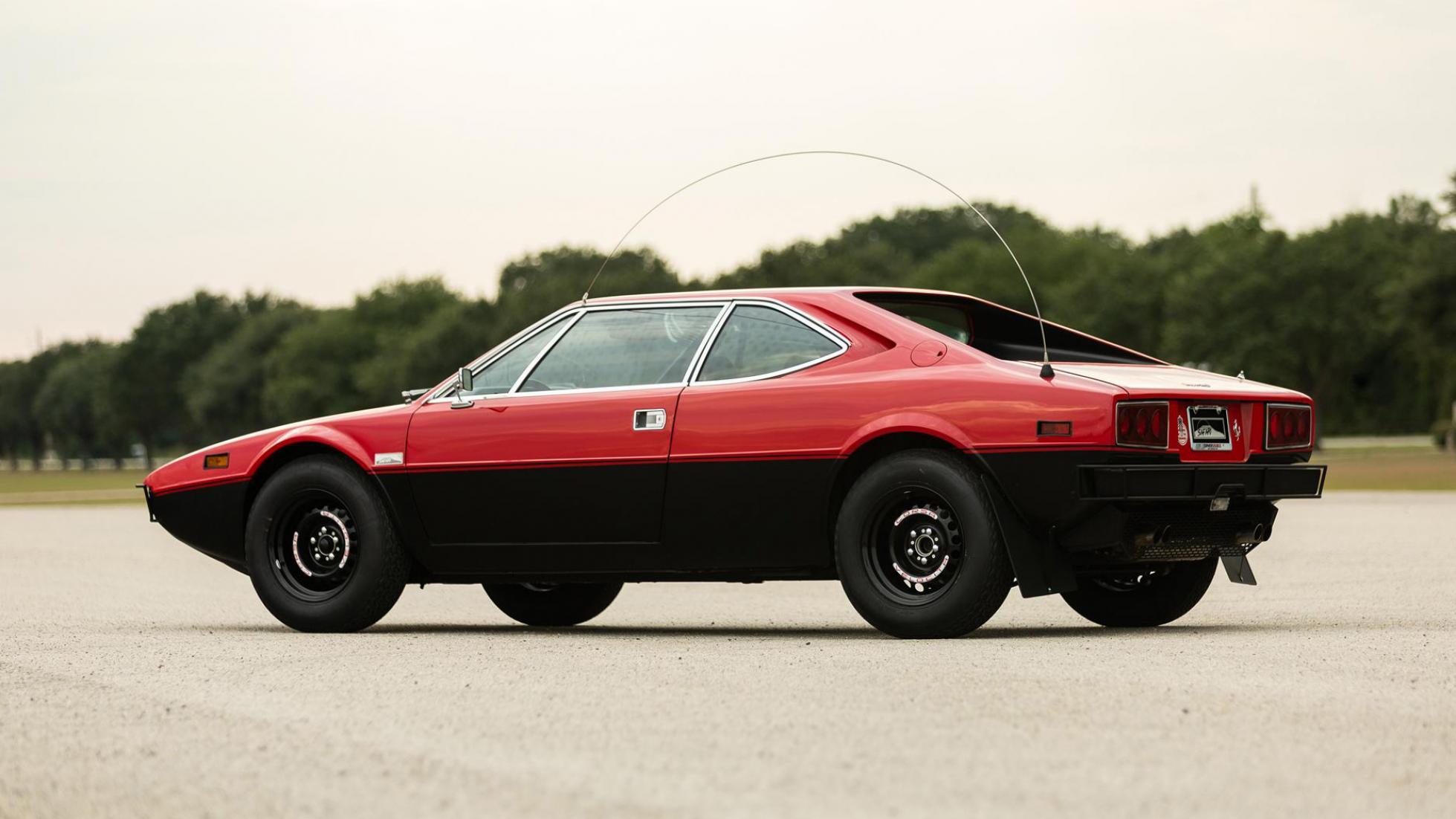 Ferrari 308 GT4 Safari is je offroad-klassiekerdroom - TopGear Nederland