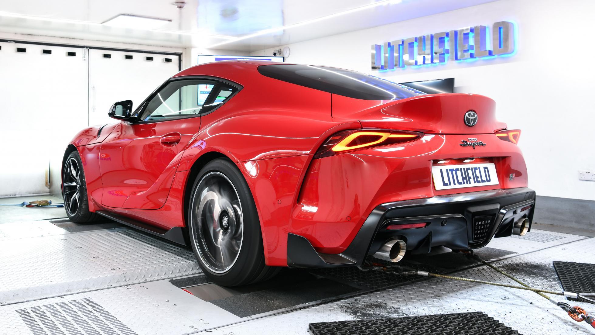 Litchfield Toyota Supra doet 425 pk TopGear Nederland