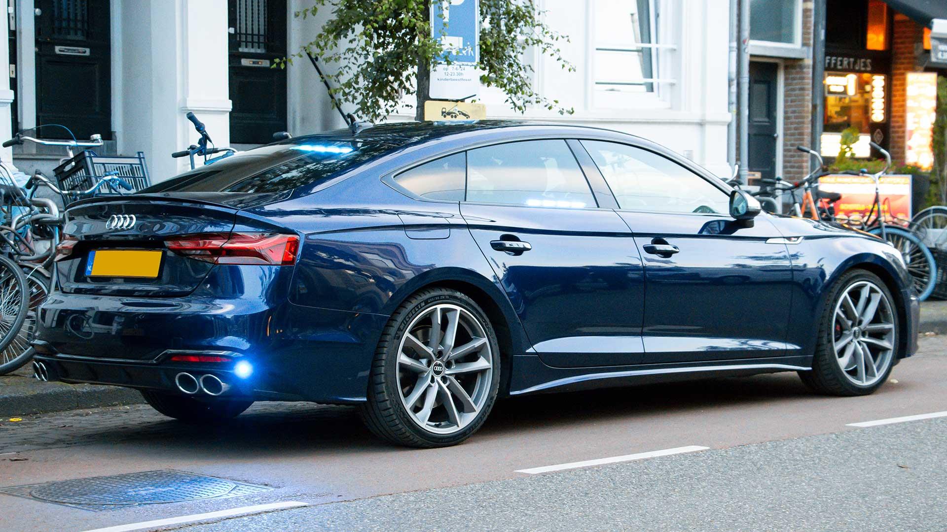 Deze Audi S5 Sportback TDI is van de Nederlandse politie - TopGear