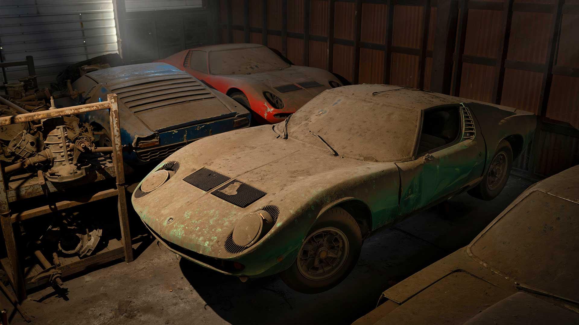 De 'grootste geheime autocollectie ter wereld' voor eerst geopend