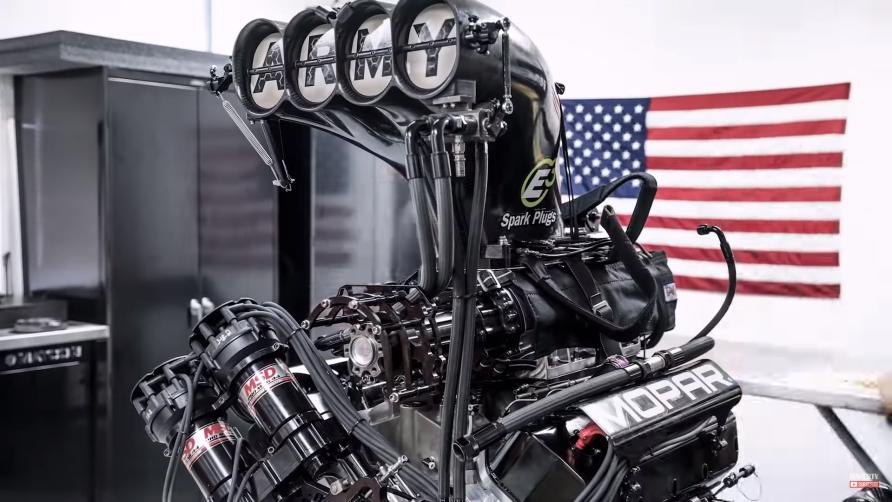 Top Fuelmotor met 11.000 pk wordt volledig uit elkaar gehaald TopGear