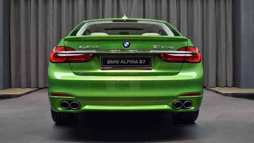 Alpina B7 in Java Green is geen subtiele sloper (608 pk)