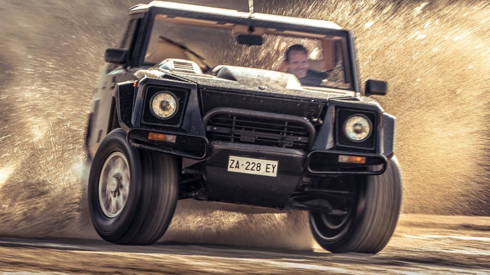 Lamborghini LM002