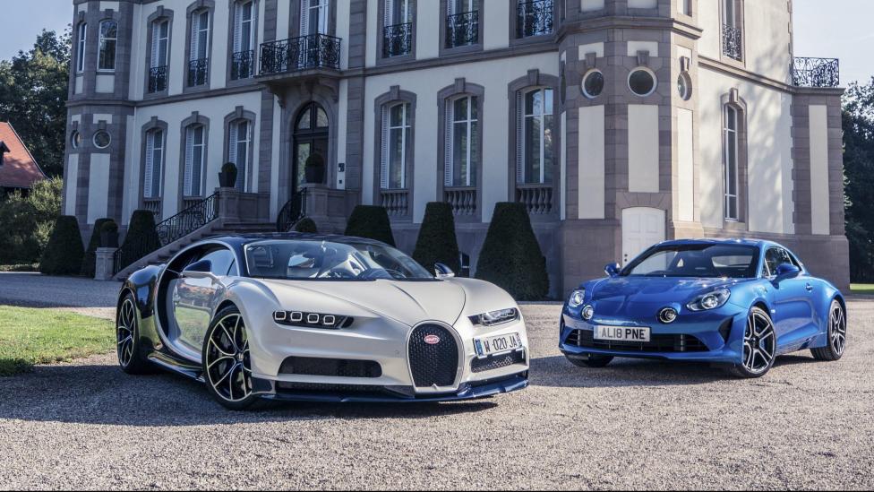 Bugatti Chiron vs Alpine A110