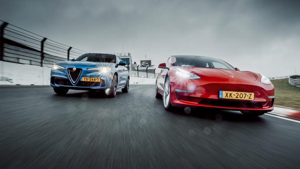 Alfa Romeo Stelvio Quadrifoglio vs ­Tesla Model 3 Performance