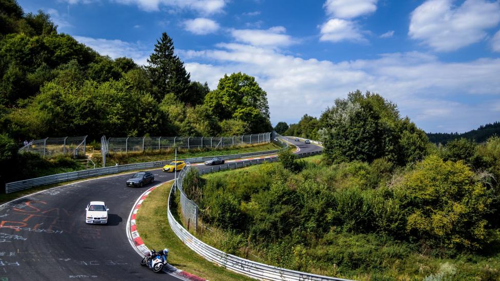 Er is een snelheidslimiet op de Nürburgring
