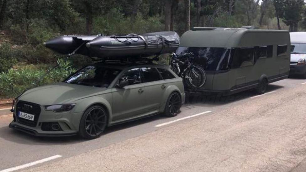 Gaaf: Audi RS 6 met matchende caravan