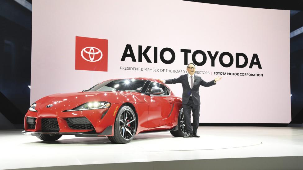 Toyota maakt sneer naar Tesla: ’niet echt’