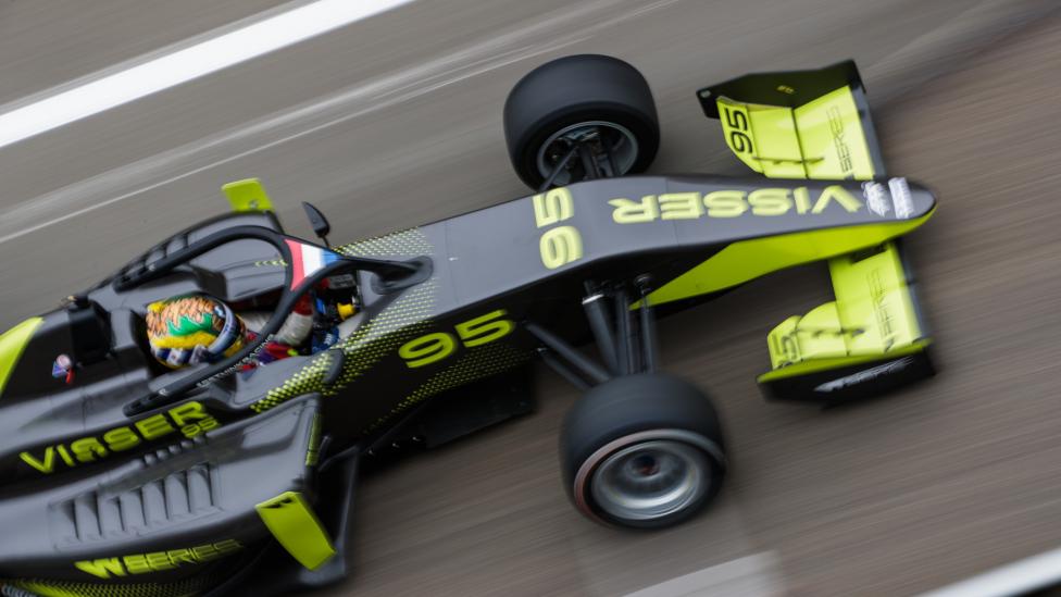 W Series racet op Zandvoort tijdens F1-weekend