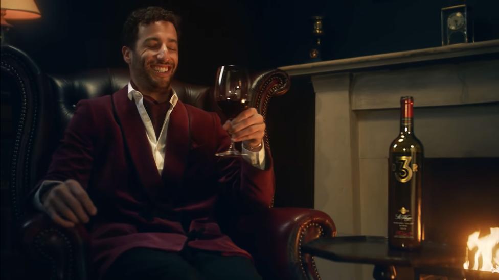 DR3: Daniel Ricciardo gaat wijn verkopen