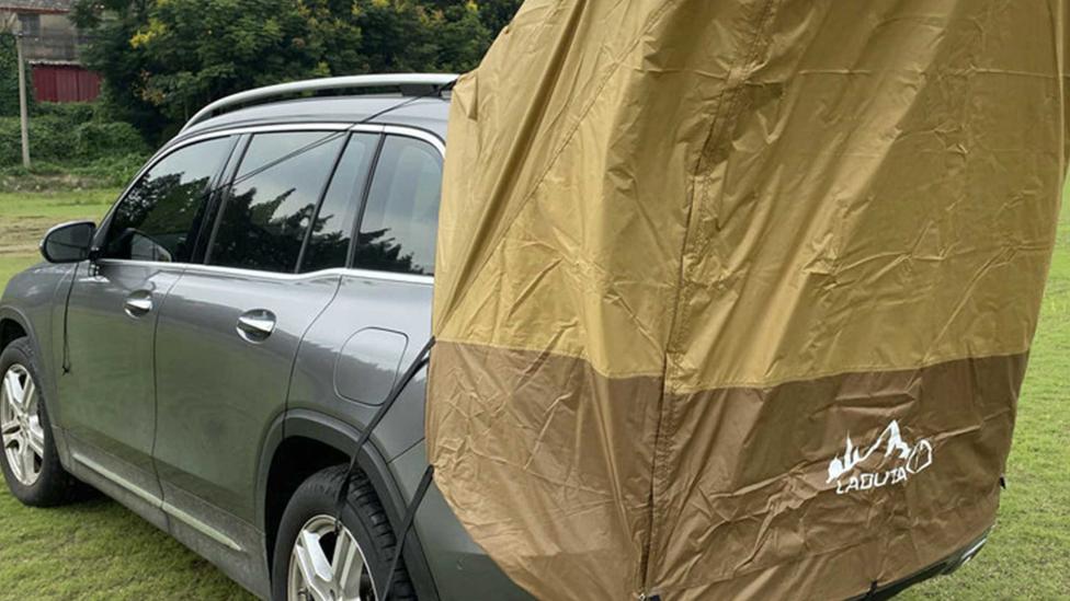 Kofferbaktent transformeert jouw auto tot een camper
