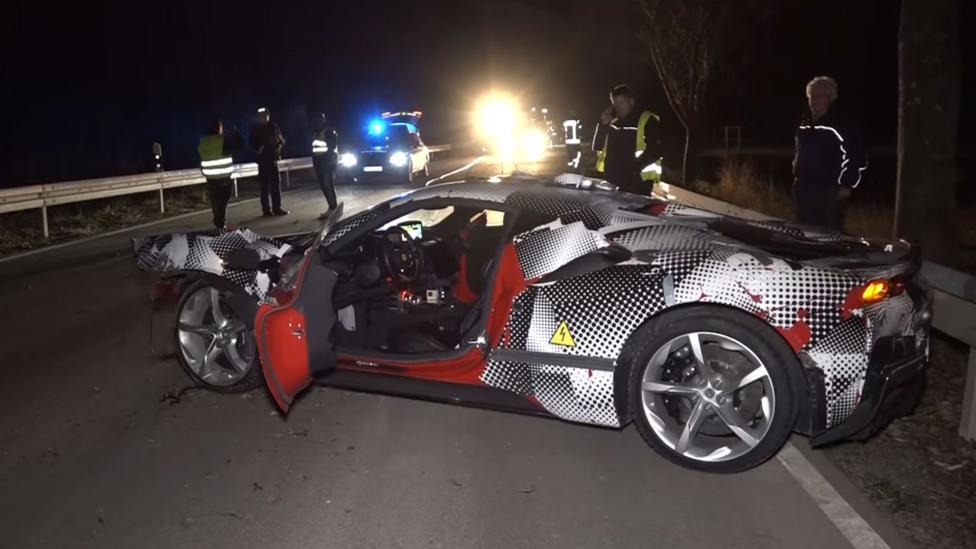 Mysterieus Ferrari-prototype crasht op de openbare weg