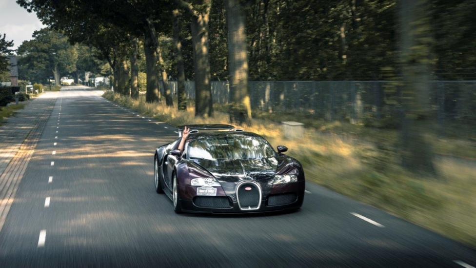 Zelf rijden in een Bugatti Veyron? Het kán!