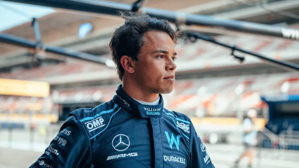 Nederlander Nyck de Vries vervangt Lewis Hamilton voor de 1e training in Frankrijk