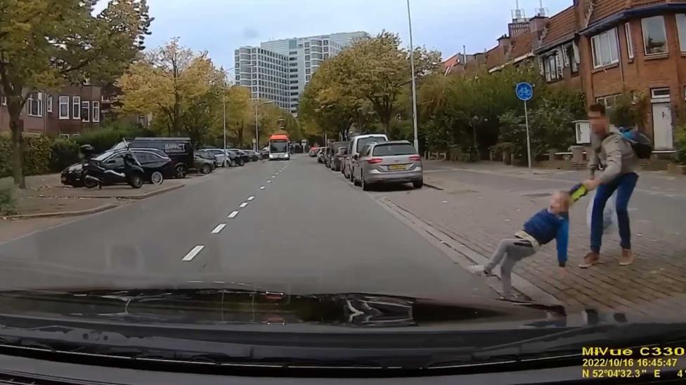 Geniet 9 minuten van de nieuwste Nederlandse dashcam-compilatie
