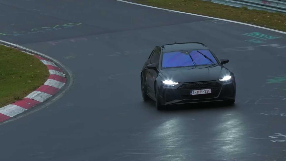 Audi RS 6 pakt interessante lijn op de Nürburgring (en je ziet snel waarom)