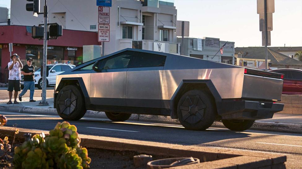 De Cybertruck lijkt een enorme flop te worden, maar kunnen we dat ook zeggen van Tesla?