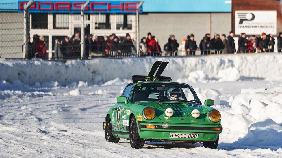 Porsche F.A.T. Ice Race: wat maakt het ijzige auto-event zo bijzonder?