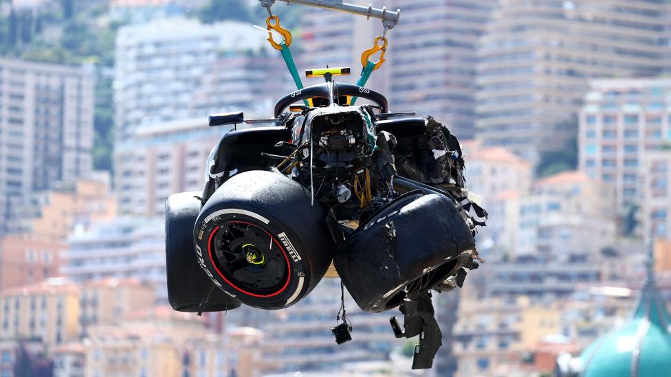 Zo schrikbarend duur is de schade van de crash van Sergio Pérez in Monaco