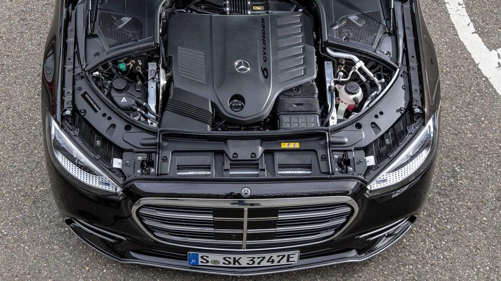 Mercedes: ‘We investeren meer geld in verbrandingsmotoren dan gepland’