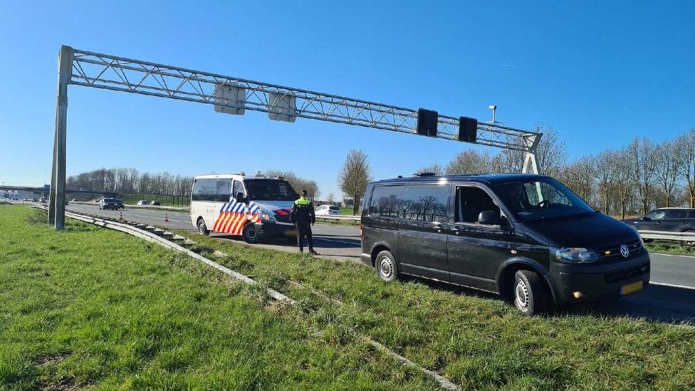Zorgen wij er zelf voor dat verkeersregels in Nederland strenger worden?