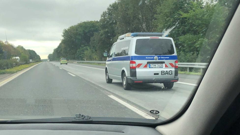 Zo hoog is de boete als je per ongeluk met de verkeerde banden Duitsland binnenrijdt