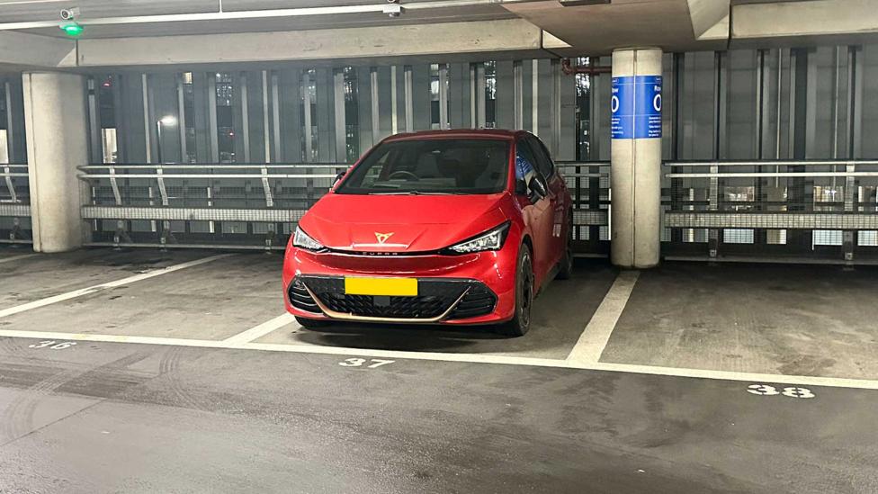 Dieven hoeven geen elektrische auto: zo weinig EV’s worden er gestolen in Nederland