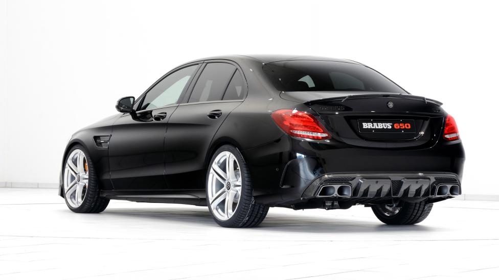 Brabus komt weer met een kleine sedan met 650 pk, maar het is niet deze