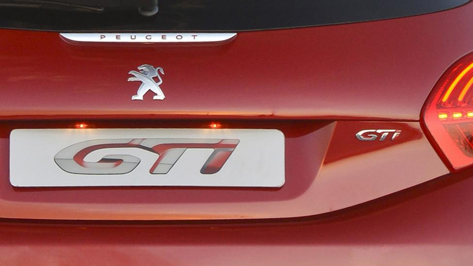 Peugeot komt terug met snelle modellen op basis van de E-3008 en E-5008