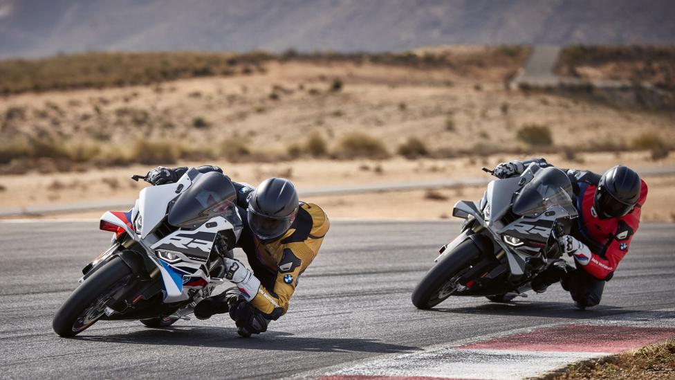 BMW is niet alleen sportiviteit op vier wielen – dit zijn de sportieve motorfietsen van BMW