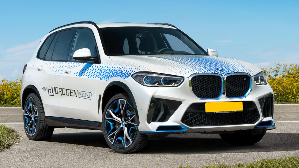 De eerste BMW auto op waterstof komt al eerder dan je denkt