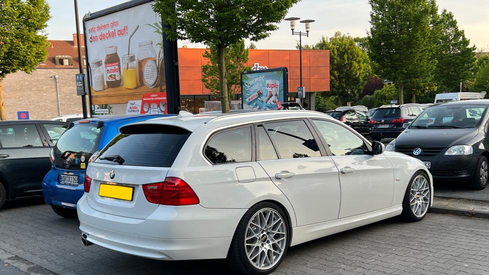 Als je goedkoop boodschappen wil doen in Duitsland, heb je aan je rijbewijs niet voldoende