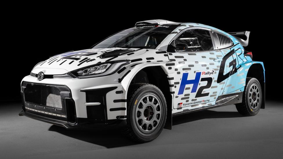 Toyota houdt vast aan waterstof, komt nu ook met rallyauto met verbrandingsmotor