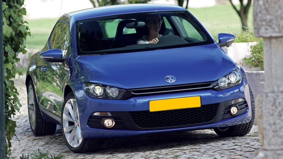 Is zo’n sportieve Volkswagen Scirocco na 17 jaar eindelijk betaalbaar geworden? Dit kosten ze nu