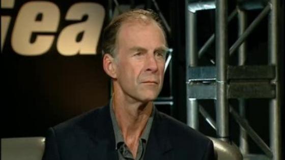 Sir Ranulph Fiennes in de Suzuki Liana