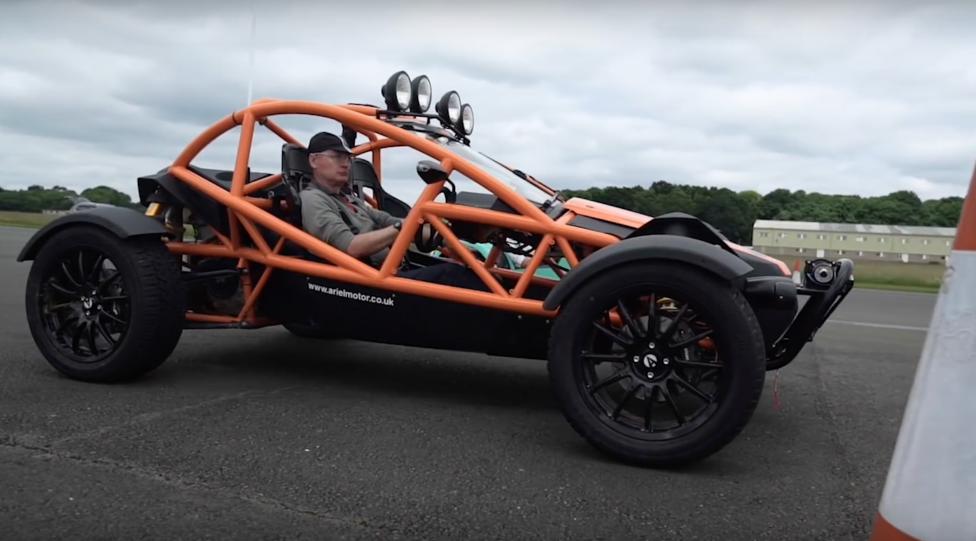 Ariel Atom 3.5 vs Ariel Nomad vs BAC Mono vs Caterham 620S TopGear