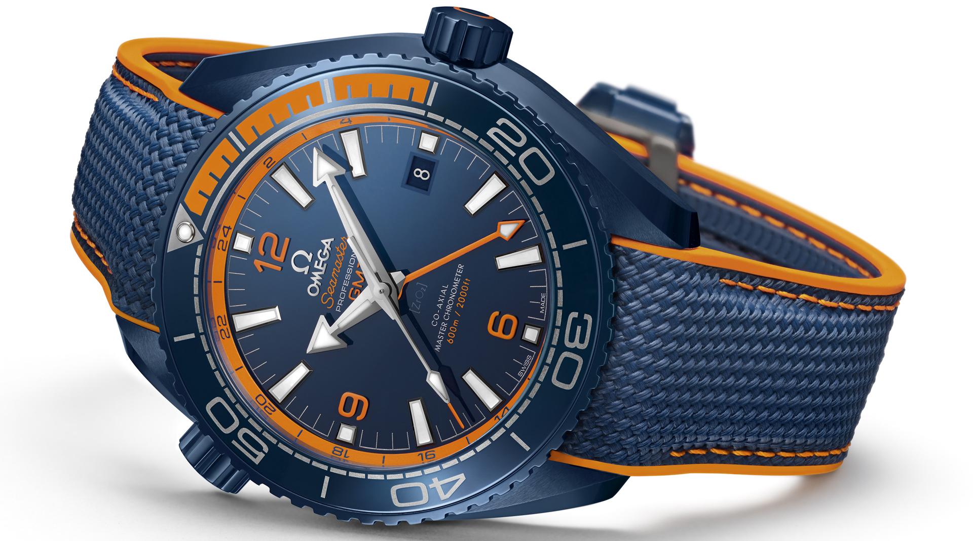 Omega Seamaster Planet Ocean Big Blue side