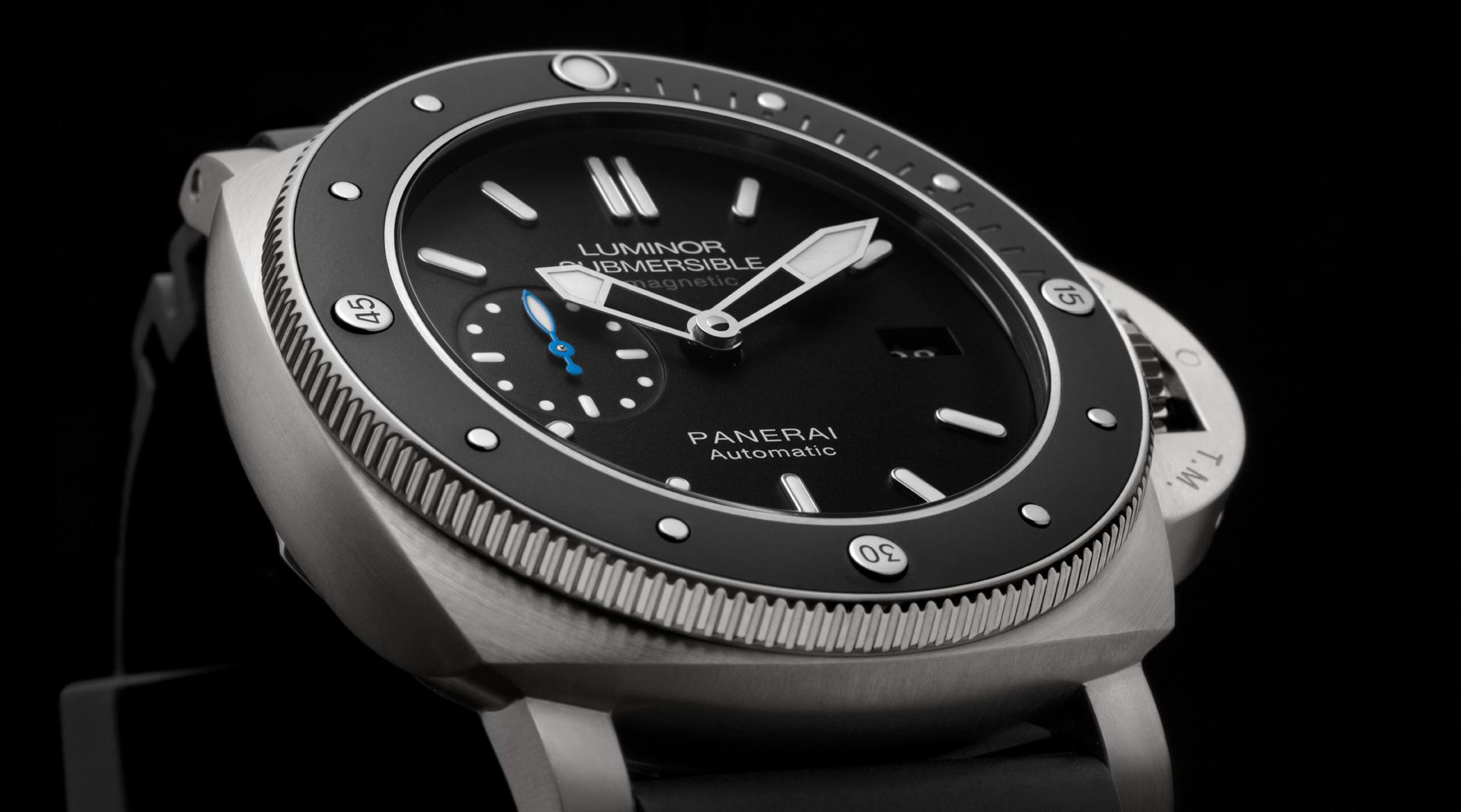 Panerai Luminor Submersible 1950 Amagnetic 3 Days Automatic Titanio PAM01389 big