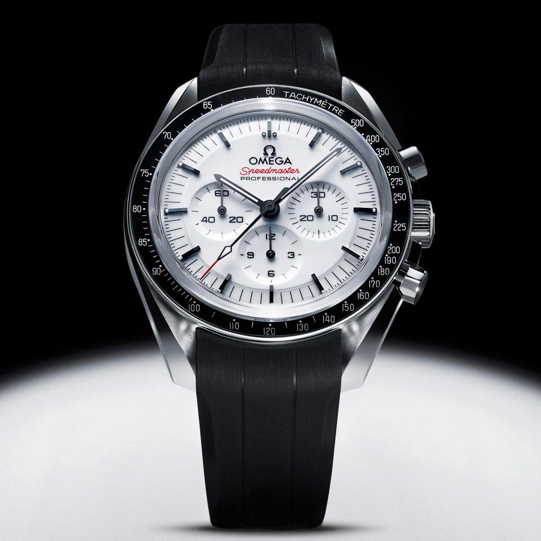 Omega Speedmaster Moonwatch Professional Lacquered White Dial ref. 310.32.42.50.04.002 rubber strap