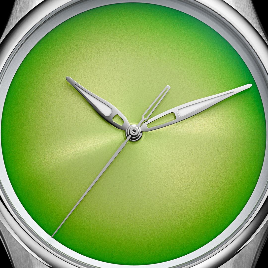 H. Moser & Cie Pioneer Centre Seconds Green editions ref. 3201-1204 citrus green dial
