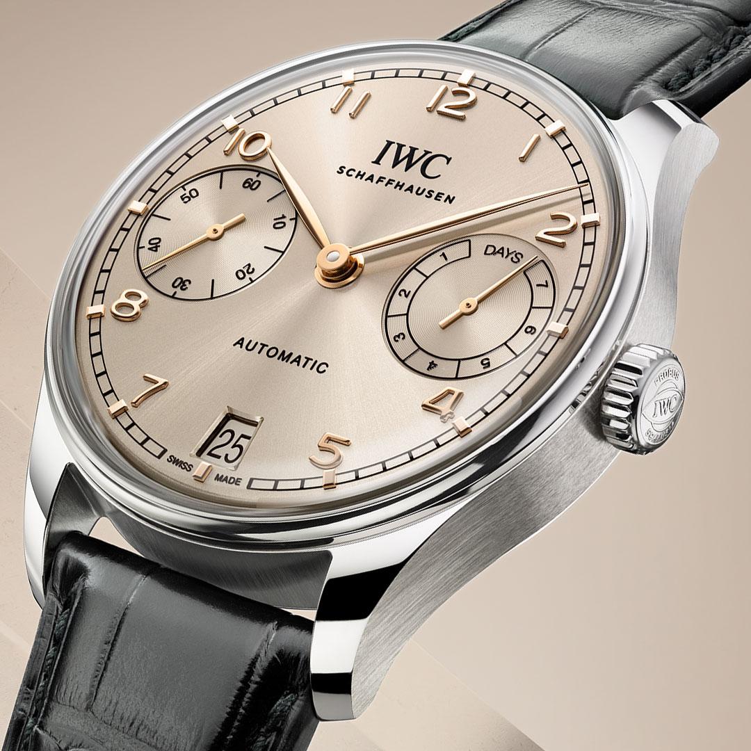 IWC Portugieser Automatic 42 mm (2024) Double Box-glass ref. IW501705 dune dial side