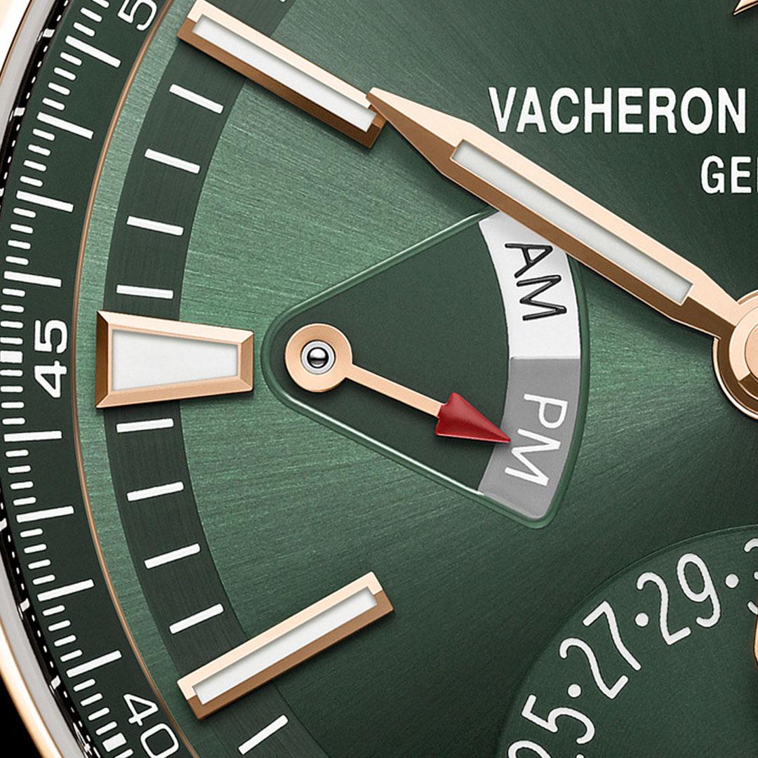 Vacheron Constantin Overseas Dual Time Sunburst Green ref. 7920V/210R-B965 day-night indication