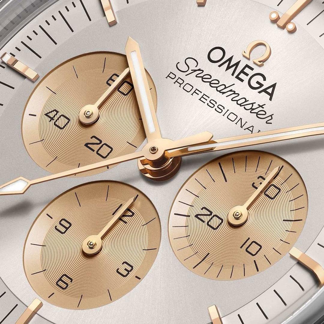 Omega Speedmaster Professional Moonwatch Bi-Color ref. 310.20.42.50.02.001 dial yellow gold steel