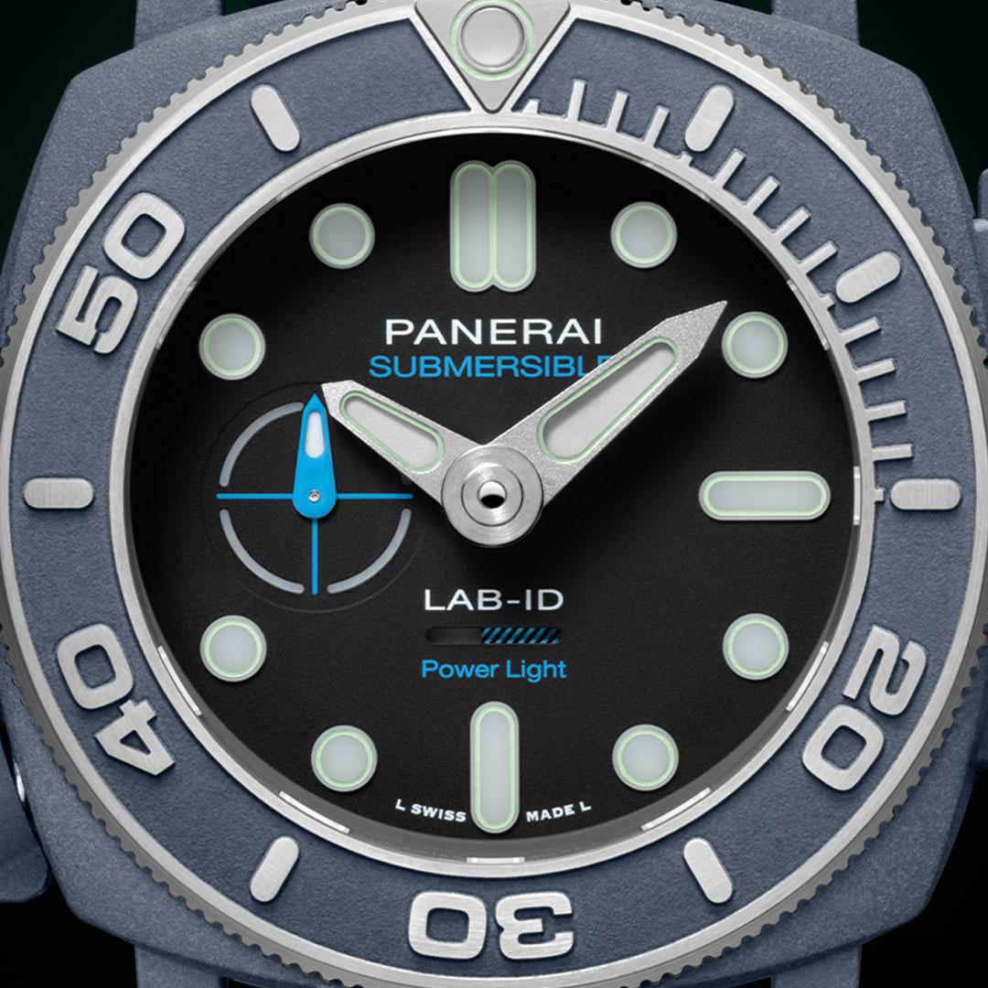Panerai Submersible Elux LAB-ID ref. PAM01800 dial