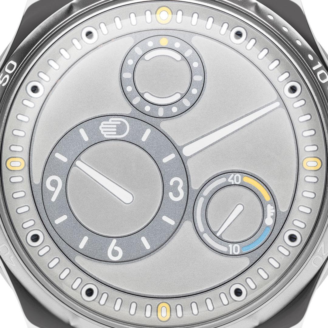 Ressence Type 5 L dial